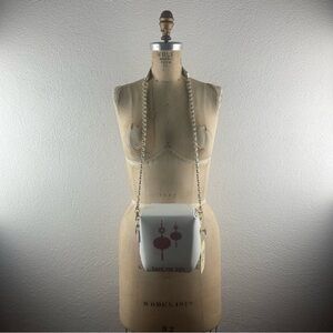 Handbag Republic l Novelty "Take Me Out" Chinese Lanterns To-Go Box Chain Purse